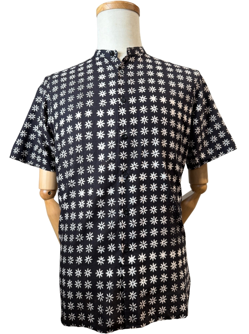Stellar Noir Mandarin Collar Batik