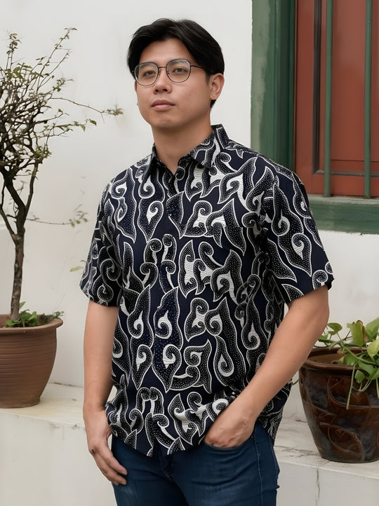 Cloudy Waves Short Sleeve Batik Shirt