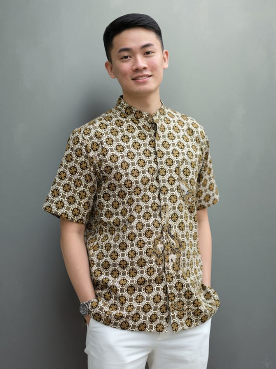 Golden Harmony Mandarin Collar Batik